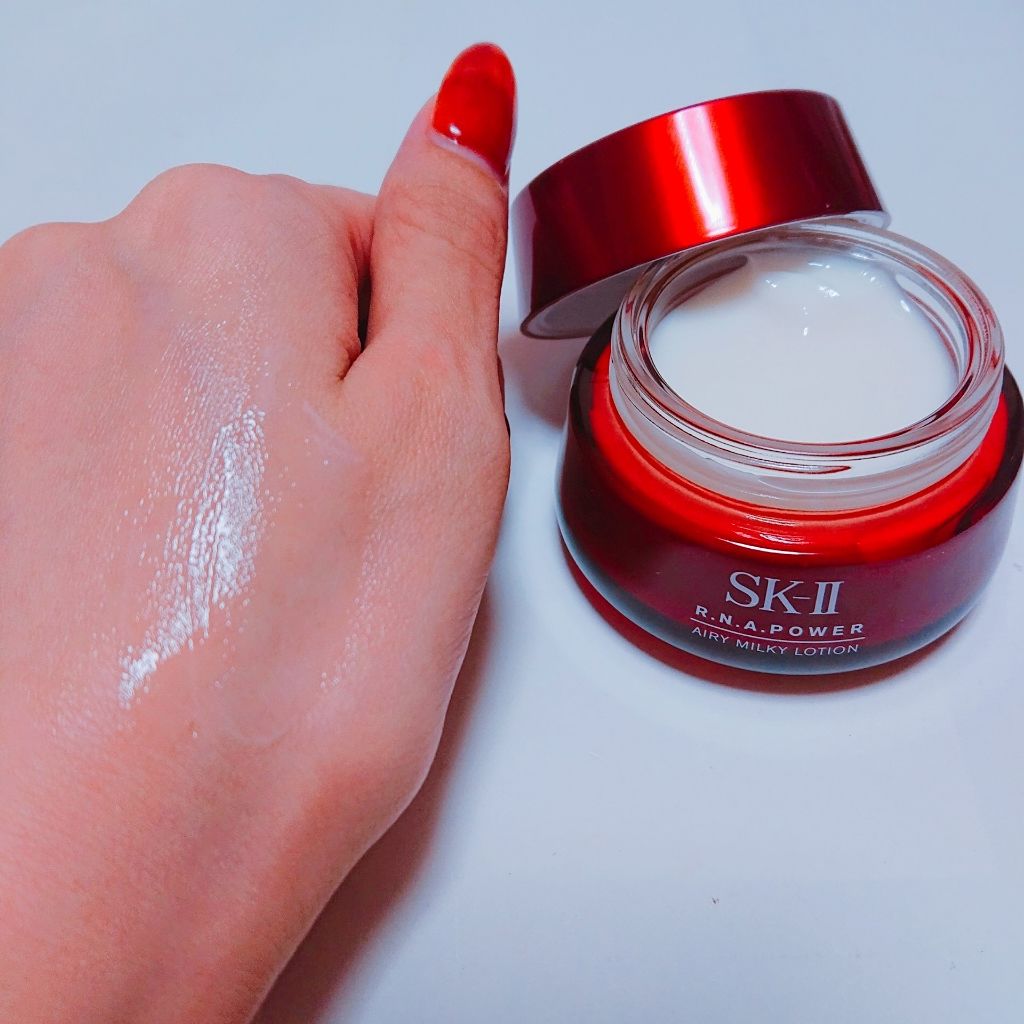 R.N.A.パワー エアリー ミルキー ローション/SK-II/乳液を使ったクチコミ(2枚目)