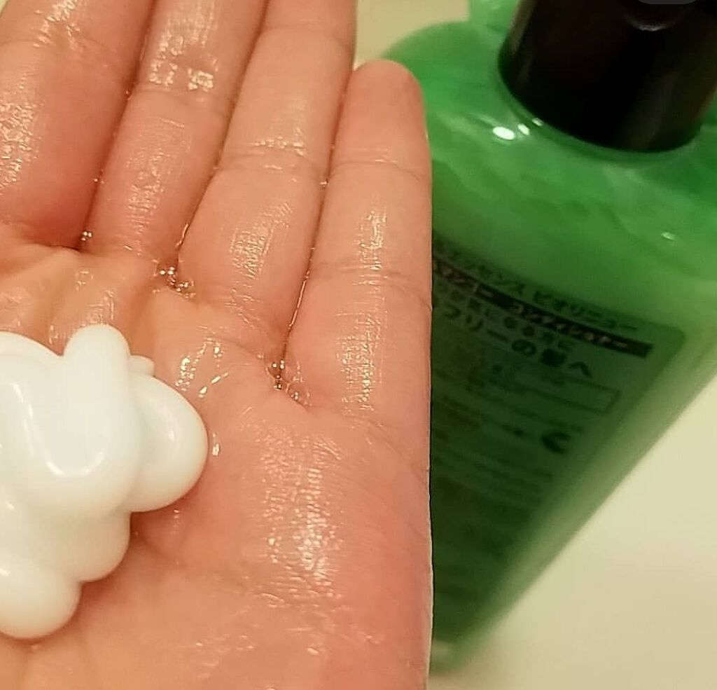 ビオリニュー アロエ＆マンゴー シャンプー／コンディショナー シャンプー/ハーバルエッセンス/市販シャンプーを使ったクチコミ（3枚目）