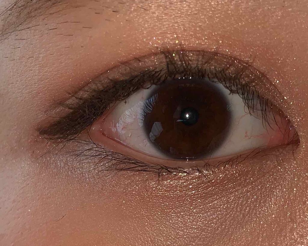 「密着アイライナー」しなやか筆リキッド/デジャヴュ/リキッドアイライナーを使ったクチコミ（1枚目）