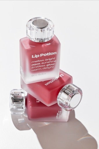 韓国コスメブランド「オルタナティブステレオ」から、“妙薬瓶”をモチーフにしたリップとリップケアアイテムが遂に日本上陸!の画像