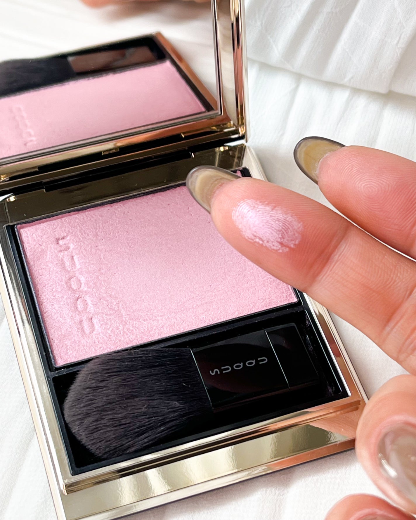 メルティング パウダー ブラッシュ/SUQQU/パウダーチークを使ったクチコミ(5枚目)