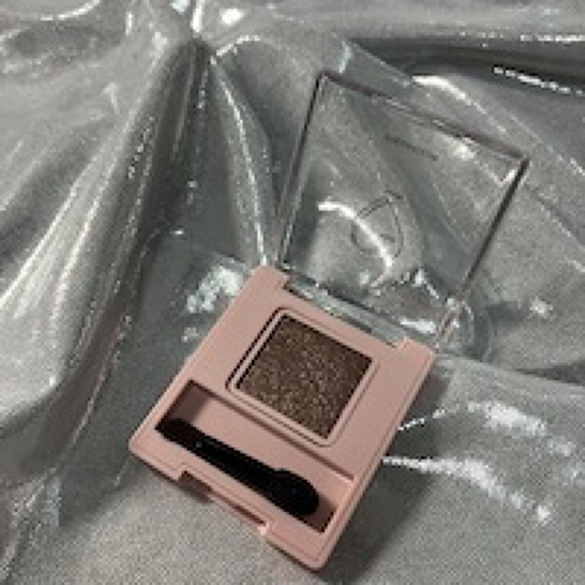 フーミー シングルラメシャドウ/WHOMEE/単色アイシャドウを使ったクチコミ（1枚目）