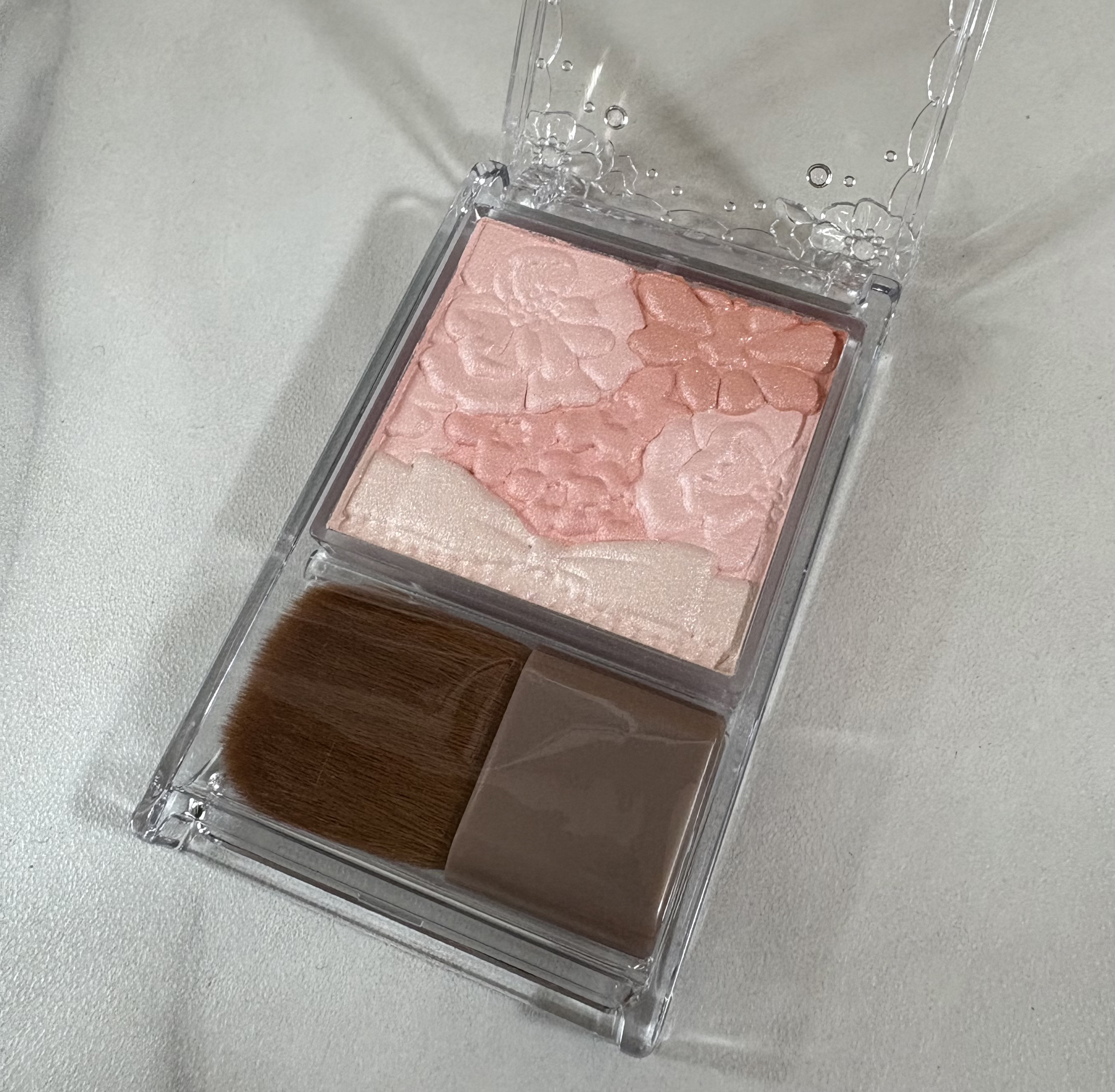 グロウフルールチークス/キャンメイク/パウダーチークを使ったクチコミ（3枚目）