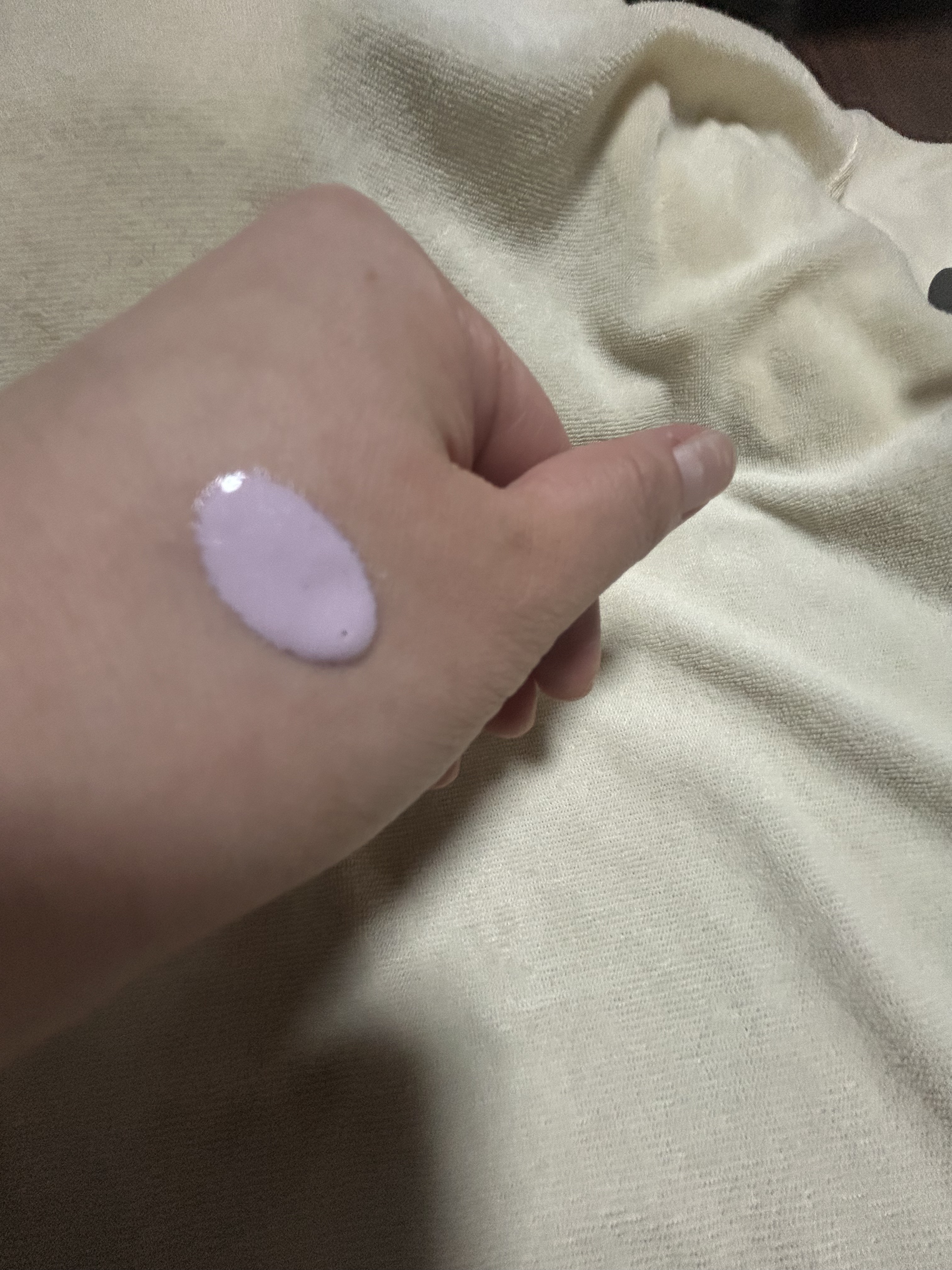 THREE ハイパフォーマンスクリームモイスチャーグロー/THREE/化粧下地を使ったクチコミ（3枚目）