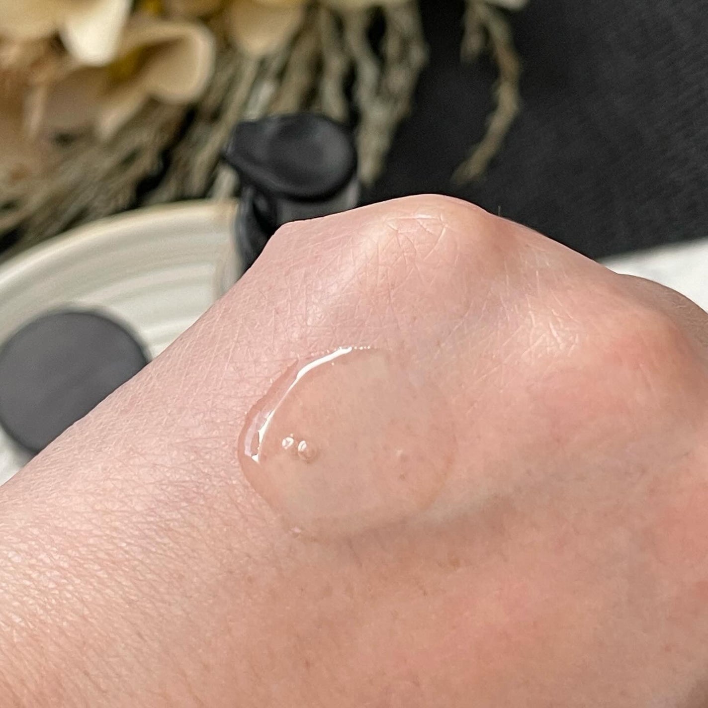 オイルインエッセンス/MUQURU/ブースター・導入液を使ったクチコミ(5枚目)