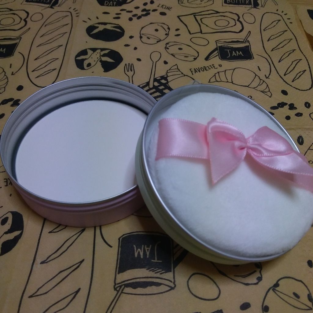 すっぴんパウダー/クラブ/プレストパウダーを使ったクチコミ(2枚目)