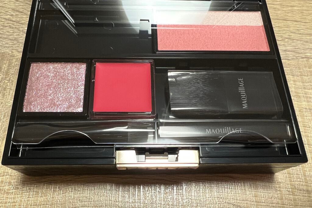 ドラマティックアイカラー (パウダー)/(クリーム)/マキアージュ/アイシャドウパレットを使ったクチコミ(3枚目)