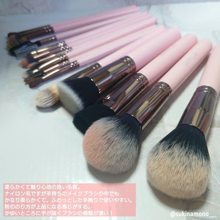 ピンク色 メイクブラシ15本セット/SIXPLUS/メイクブラシを使ったクチコミ(1枚目)
