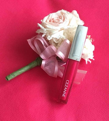 🌼 セザンヌ  ジェルグロスリップ  02 ピンク

最近のキス待ちリップの1軍💋💄

LIPSでもよくレビューを見かけるグロスです💕
03のレッドと迷ってピンクに〜
この２つは手の甲に塗ると
似てる気