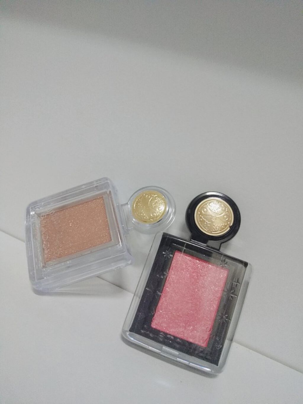 シャドーカスタマイズ/MAJOLICA MAJORCA/単色アイシャドウを使ったクチコミ（1枚目）