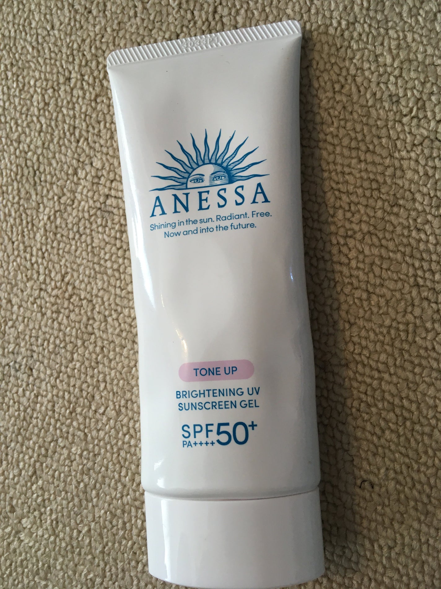 ブライトニングUV ジェル N/アネッサ/化粧下地を使ったクチコミ(1枚目)