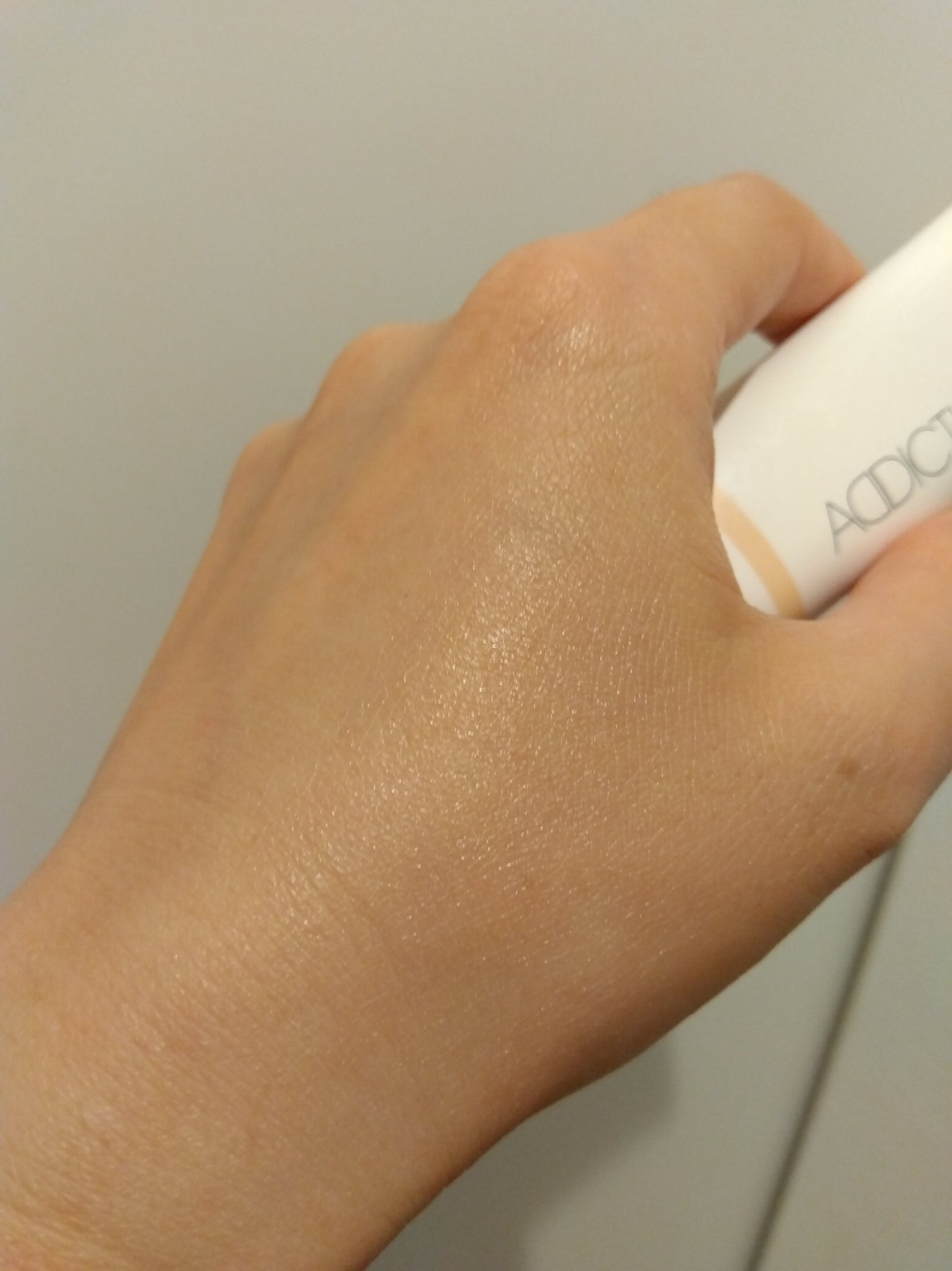 アディクション スキンプロテクター カラーコントロール SPF 40 PA+++/ADDICTION/化粧下地を使ったクチコミ(4枚目)