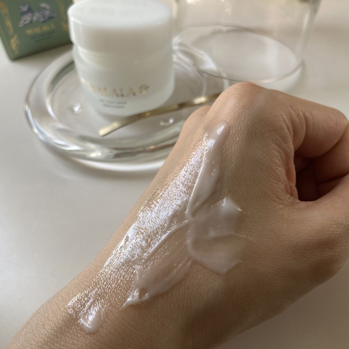 CBD ポイントクリーム/WALALA/フェイスクリームを使ったクチコミ（2枚目）