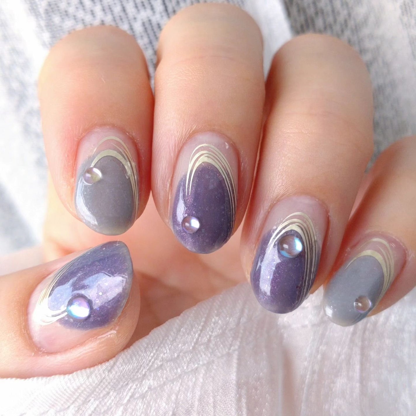 ミルクティ on LIPS 「✴✴#梅雨ネイル☔✴キャンメイク(@canmaketokyo)..」(3枚目)