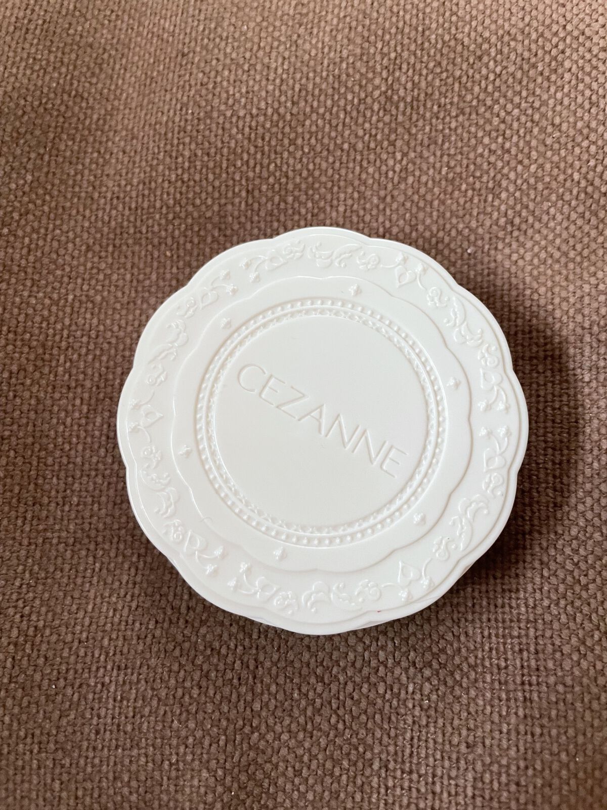 UVシルクカバーパウダー/CEZANNE/プレストパウダーを使ったクチコミ（1枚目）