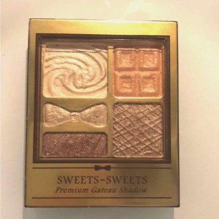 プレミアムガトーシャドウ/スウィーツ スウィーツ/アイシャドウパレットを使ったクチコミ(1枚目)