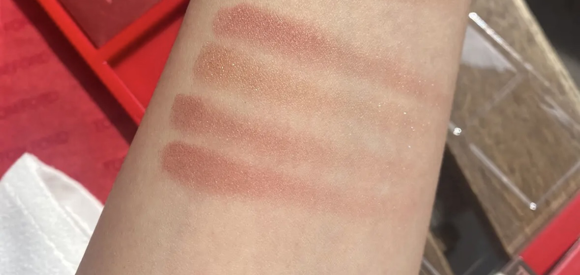 アイ カラー クォード 01SC エレクトリック チェリー (限定色)/TOM FORD BEAUTY/アイシャドウパレットを使ったクチコミ（3枚目）