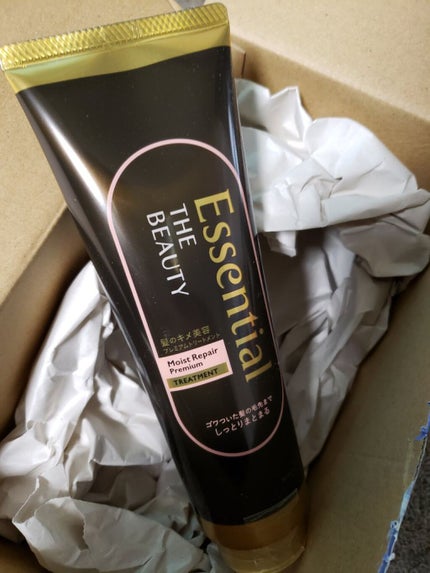 THE BEAUTY 髪のキメ美容プレミアムトリートメント<モイストリペアプレミアム>/エッセンシャル/洗い流すヘアトリートメントを使ったクチコミ(1枚目)