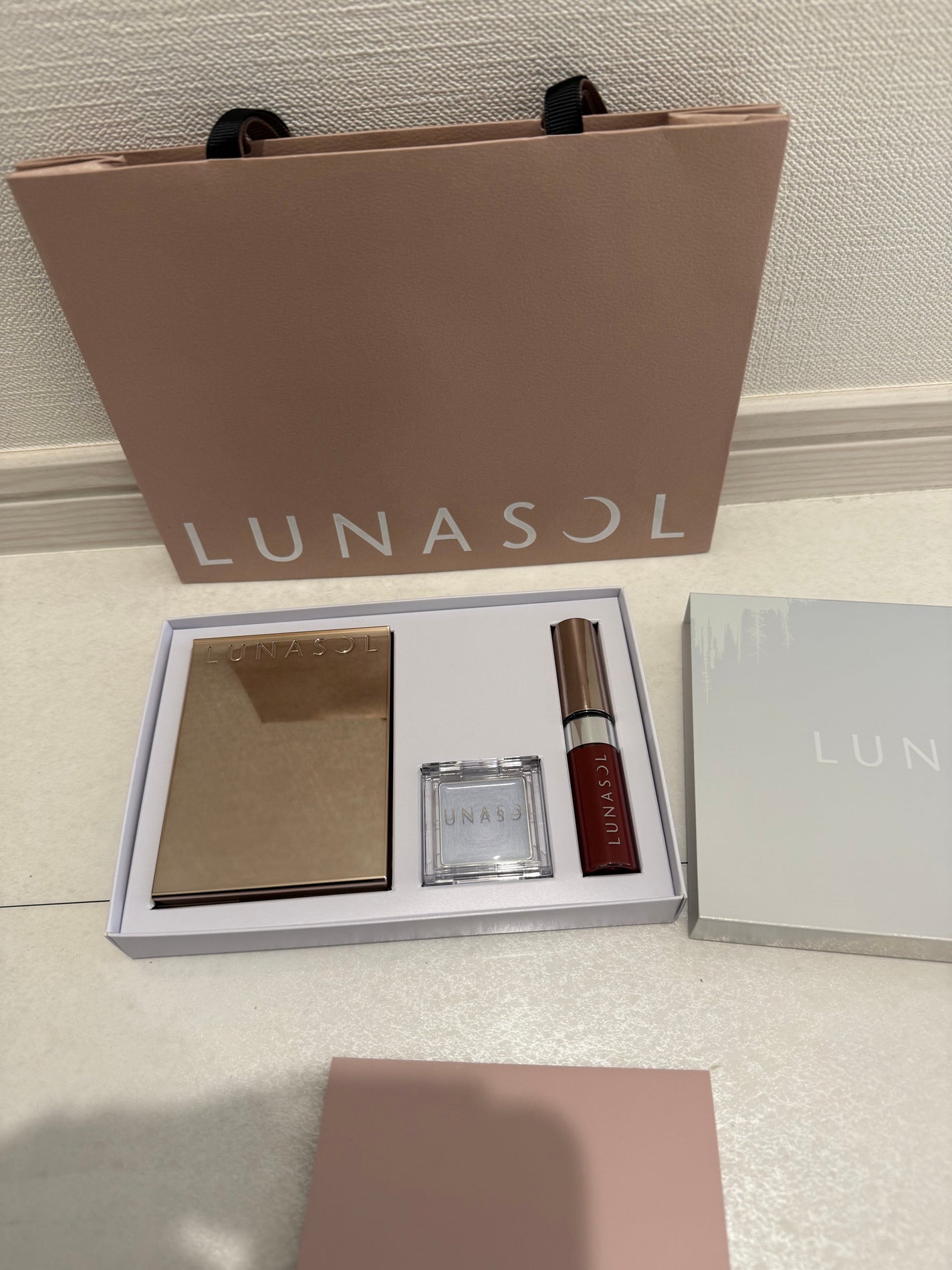 ルナソル フローズンガーデンコフレ/LUNASOL/メイクアップキットを使ったクチコミ(2枚目)
