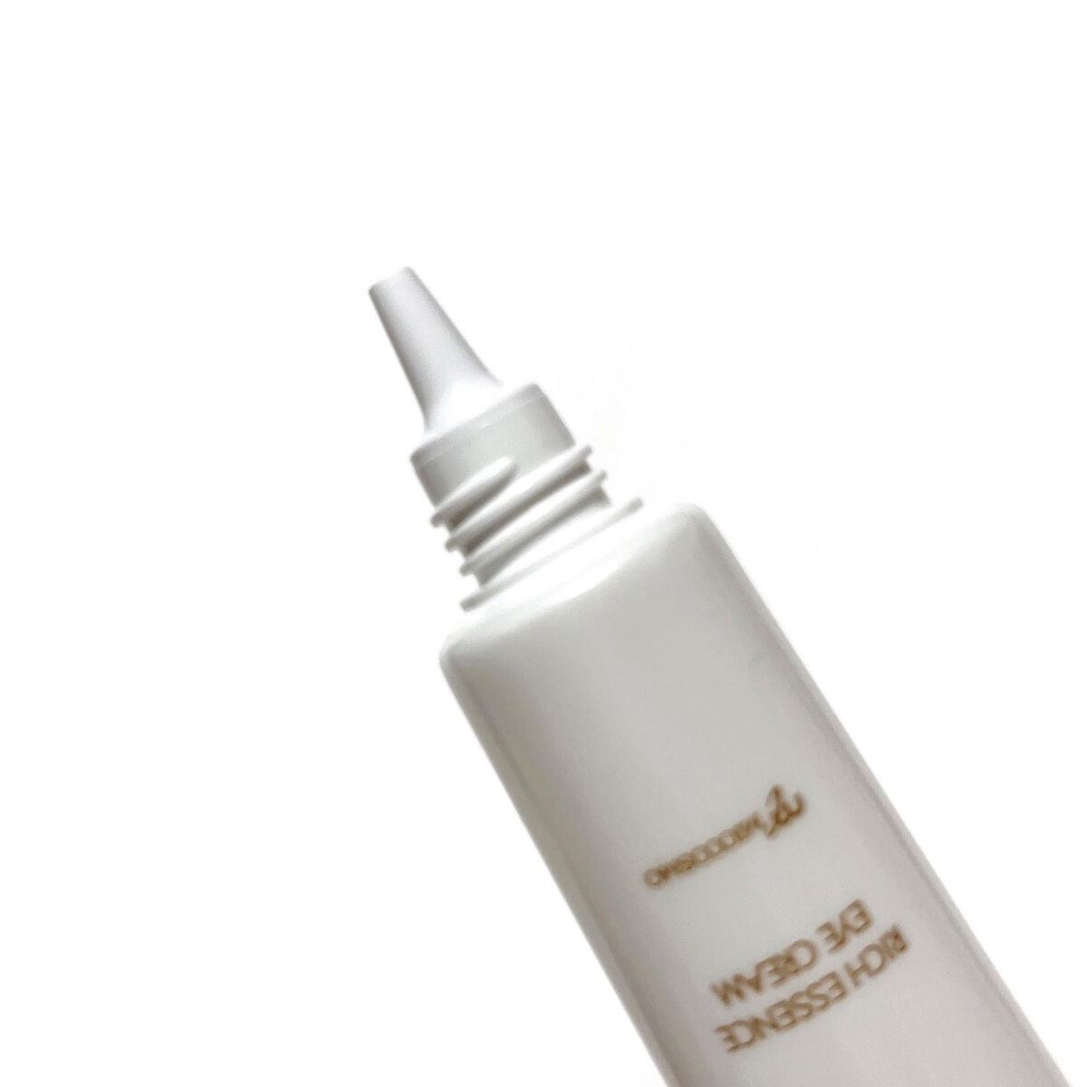 金のプラセンタもっちり白肌濃クマトリーナ/ホワイトラベル/アイケア・アイクリームを使ったクチコミ(3枚目)