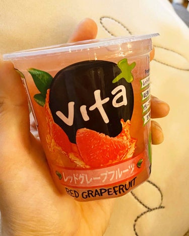 Yurika on LIPS 「私はもともと果物が大好きなのですが🍓♡最近はまってるのが、これ..」（1枚目）
