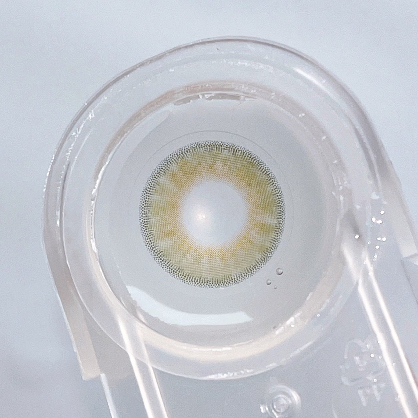 ロシアンスモーキー/OLENS/カラーコンタクトレンズを使ったクチコミ(3枚目)