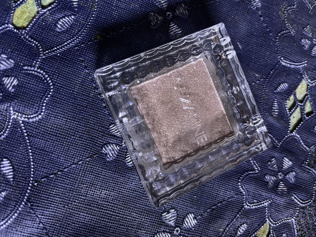 シングルカラーアイシャドウ/CEZANNE/単色アイシャドウを使ったクチコミ（1枚目）