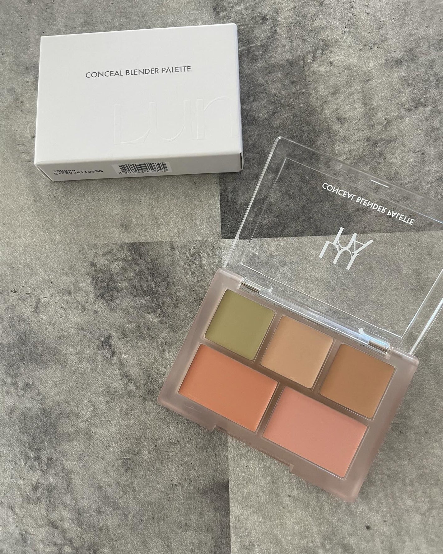 namugi122 on LIPS 「【LUNA公式】コンシールブレンダーパレット(全4色)01クリ..」(1枚目)