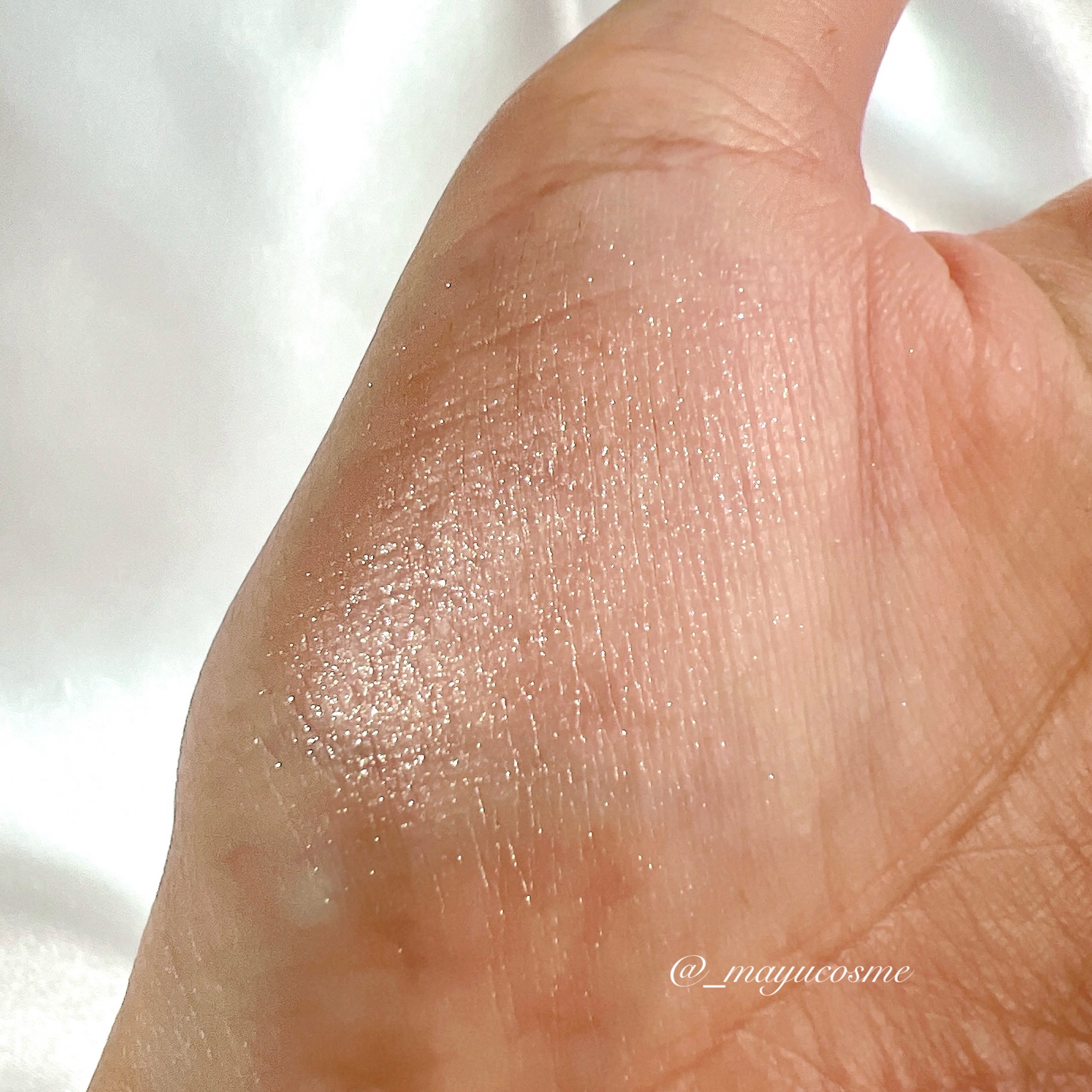 うるみオンアイズ 04 ティヤムシャンパン/muice/単色アイシャドウを使ったクチコミ（3枚目）