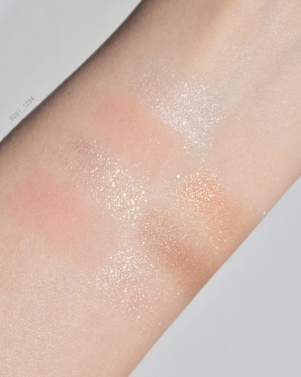 シャンデリアエディション(アイシャドウ/リップグロス)/espoir/メイクアップキットを使ったクチコミ(3枚目)