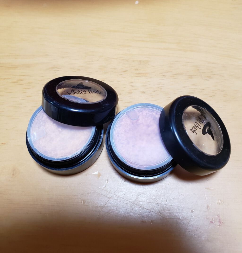 セルフィーフィックスピグメント/Witch's Pouch/単色アイシャドウを使ったクチコミ（2枚目）