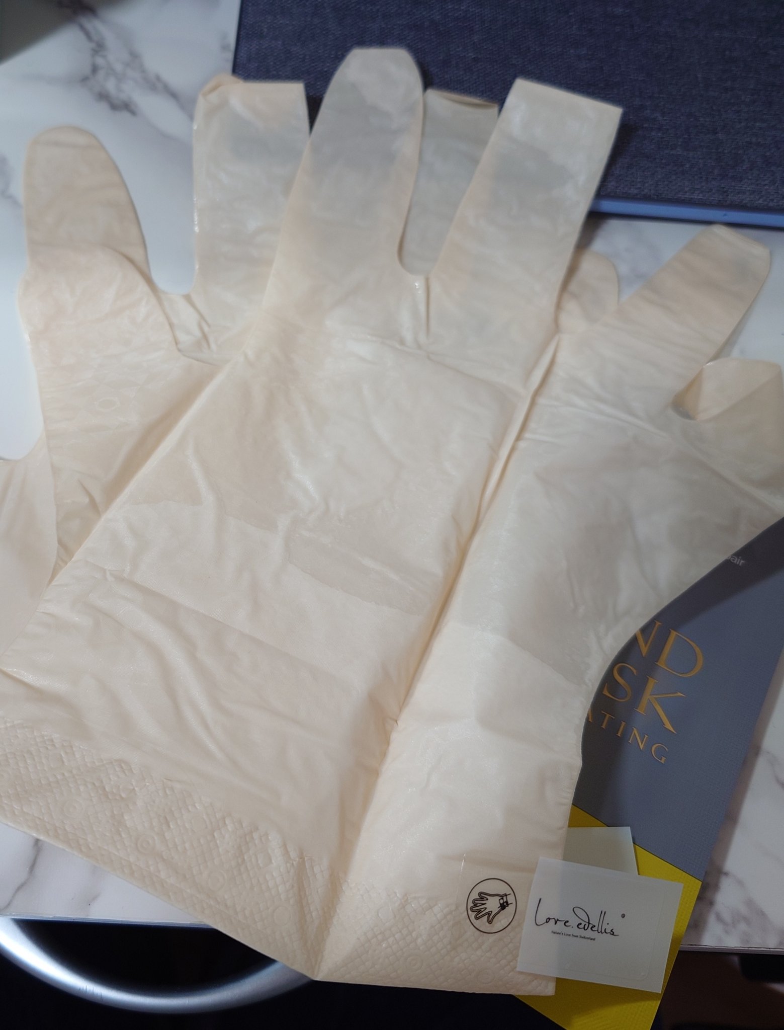 ハンドパック/ラブエデリス/ボディグッズを使ったクチコミ（2枚目）