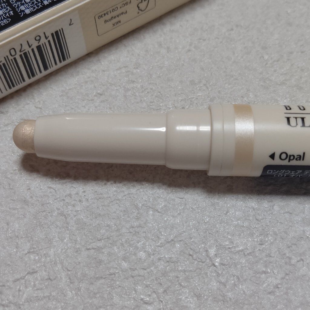 ロングウェア デュアルエンド クリーム シャドウ スティック L01 オパール/ゴールデンピンク/BOBBI BROWN/スティックアイシャドウを使ったクチコミ（2枚目）
