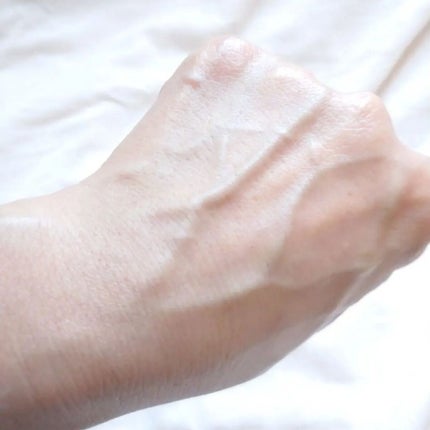 seiko_official on LIPS 「2層構造のデュアル美容化粧水👇️透明感・保湿エイジングケア👇️..」(5枚目)