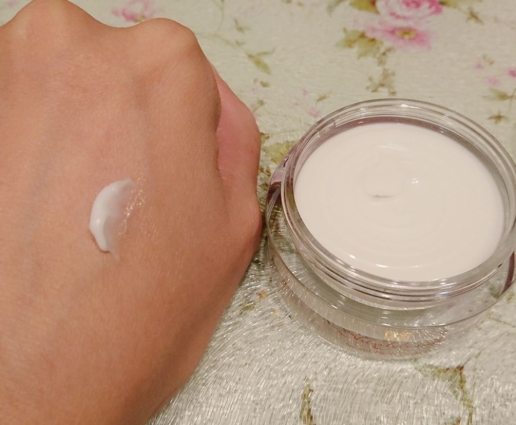 シンリーボーテ モイストリッチクリーム/シンリーボーテ/フェイスクリームを使ったクチコミ(2枚目)