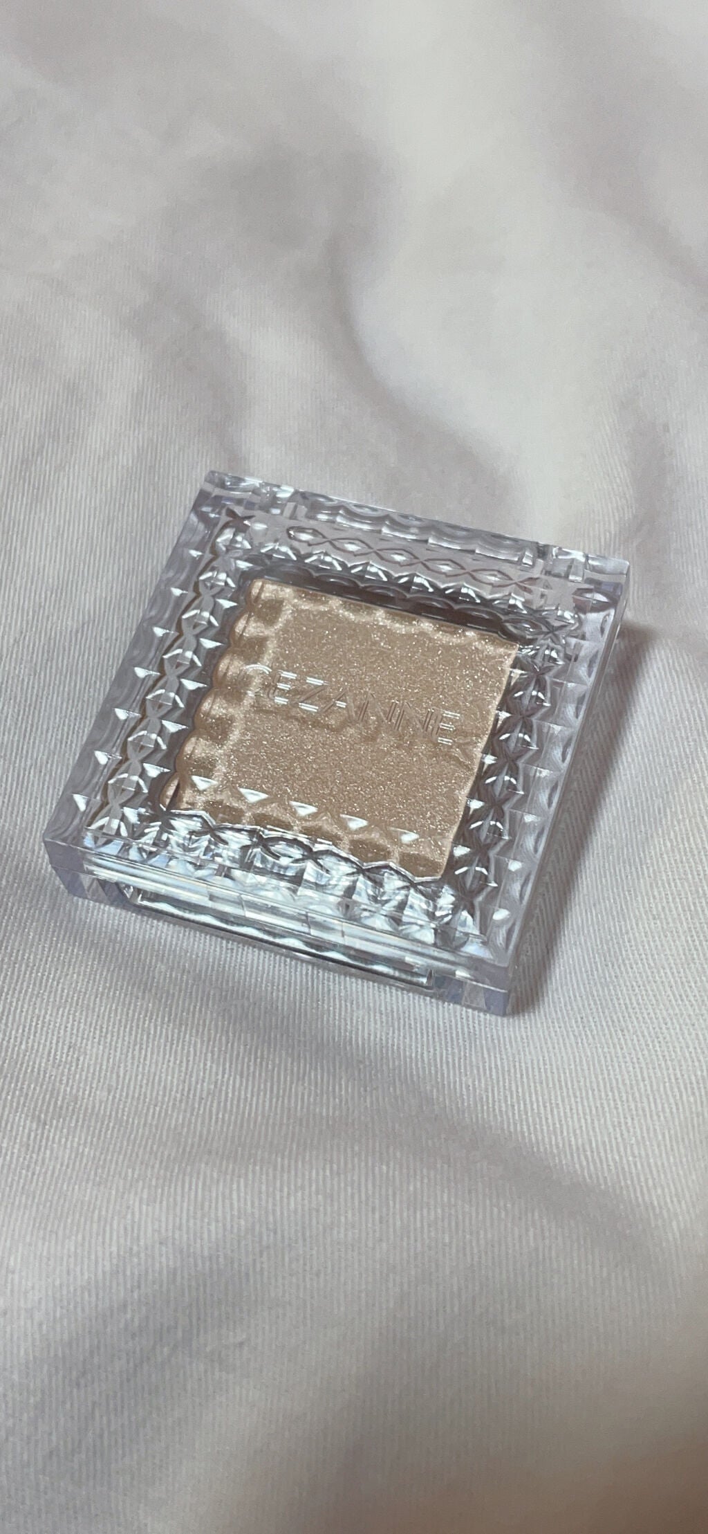 シングルカラーアイシャドウ/CEZANNE/単色アイシャドウを使ったクチコミ(2枚目)