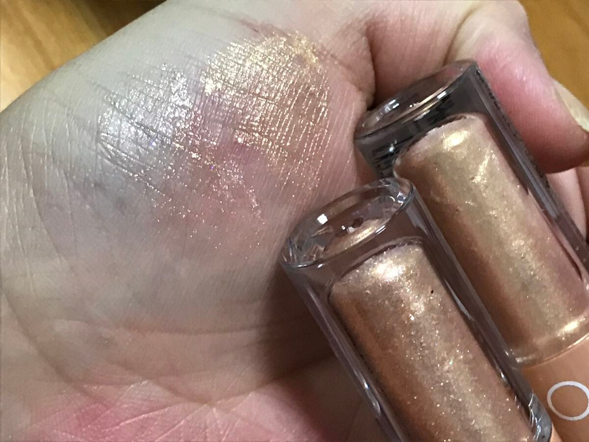 グリッターシャドウ/coou/グリッターを使ったクチコミ(3枚目)