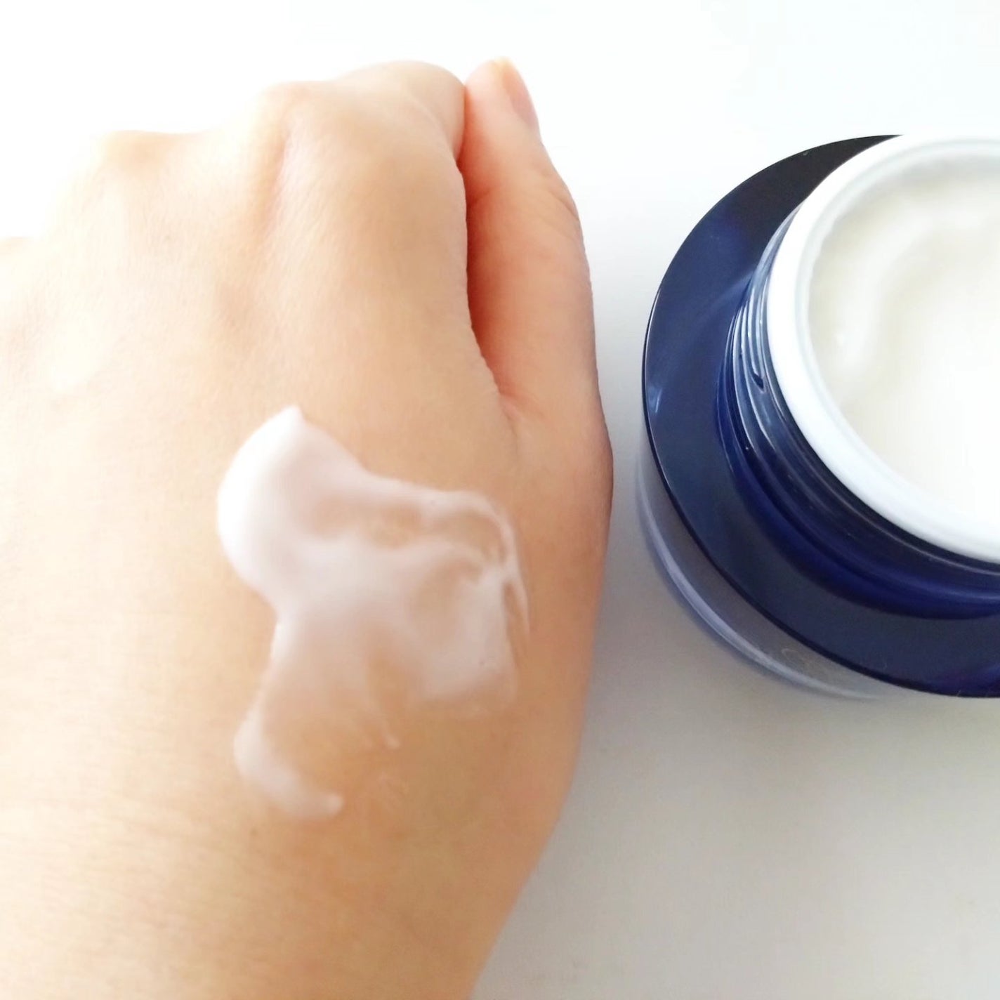 リンクル&ホワイト オールインワンクリーム/ODELIA/オールインワン化粧品を使ったクチコミ(3枚目)