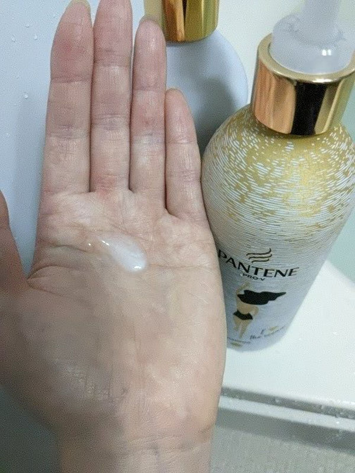 パンテーン エフォートレス コンプリートナイト リペアー シャンプー/トリートメント/パンテーン/市販シャンプーを使ったクチコミ(5枚目)