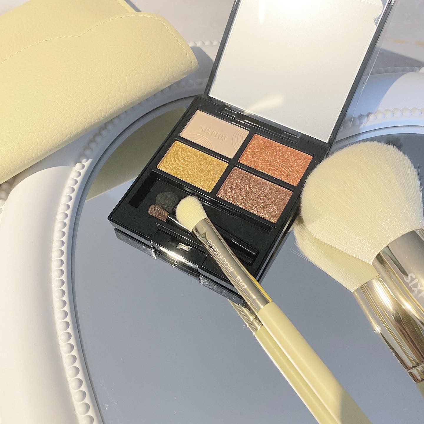 SIXPLUS ペイルイエローメイクブラシ３本セット -Daisyシリーズ/SIXPLUS/メイクブラシを使ったクチコミ（3枚目）