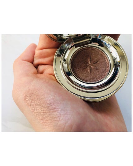 AQ アイシャドウ 08/DECORTÉ/単色アイシャドウを使ったクチコミ(2枚目)