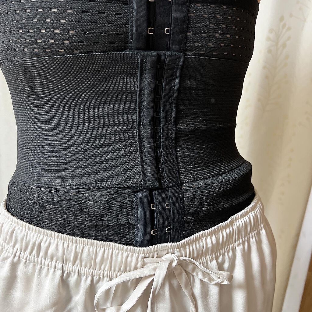 ダズユー スリム コルセット/BELMISE/その他を使ったクチコミ(4枚目)