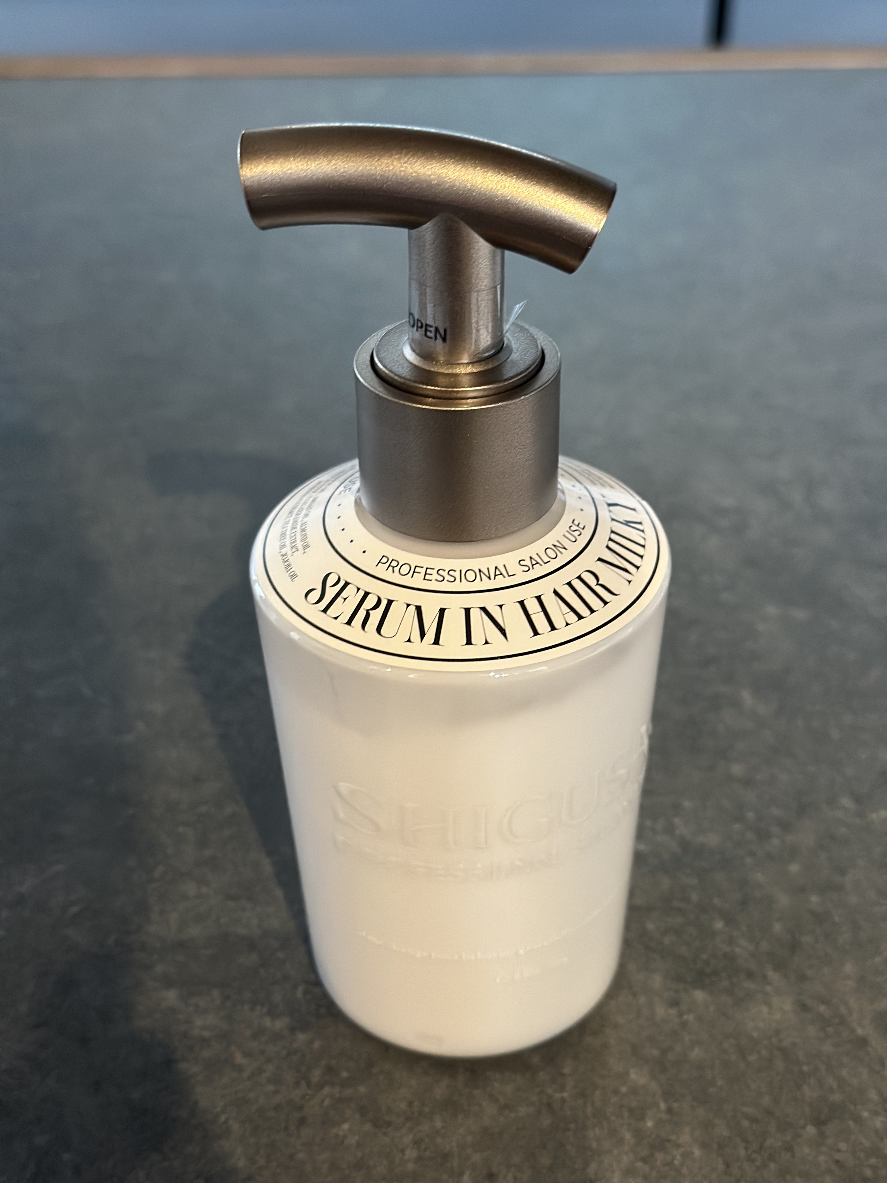 セラムインヘアミルキー/SHIGUSA．/ヘアミルクを使ったクチコミ（1枚目）