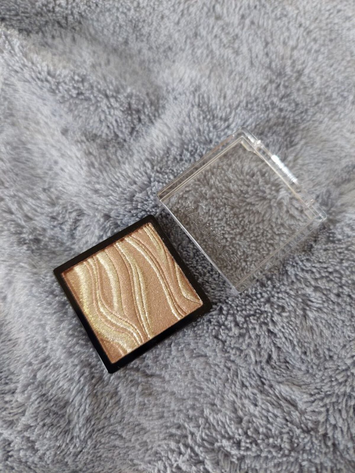 事務のゆきちゃん2 on LIPS 「MAQuillAGE ドラマティックアイカラーカラーBR313..」(1枚目)