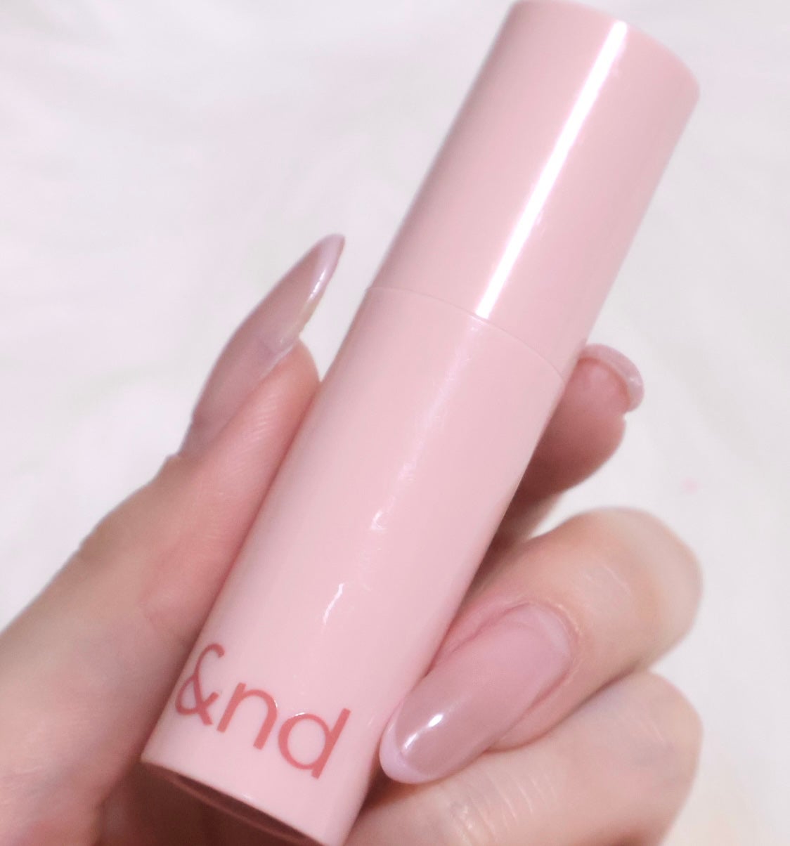 アンドバイロムアンド グラッシーボムティント/&nd by rom&nd/リップティントを使ったクチコミ(2枚目)