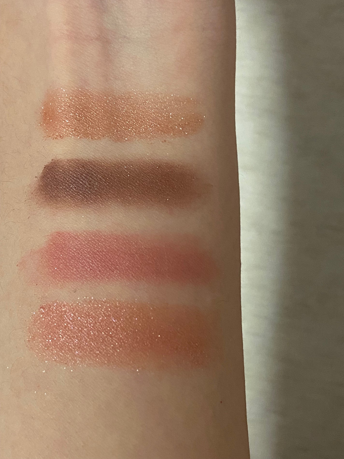 ホリデーコフレ2023〈ジョイピンク〉/エトヴォス/メイクアップキットを使ったクチコミ(4枚目)