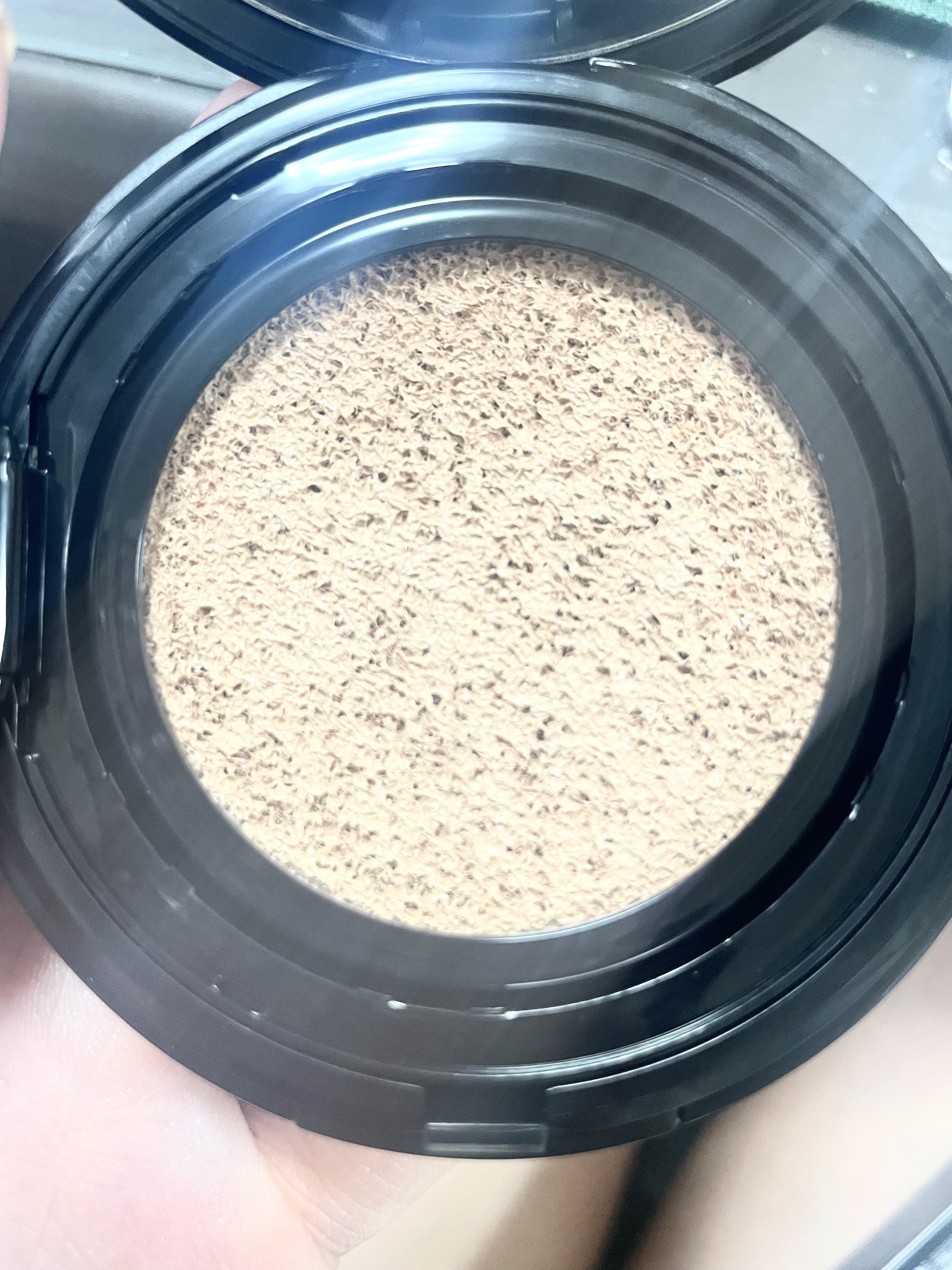 ドラマティックエッセンスクッション グロウ 02 オークル/マキアージュ/クッションファンデーションを使ったクチコミ（3枚目）