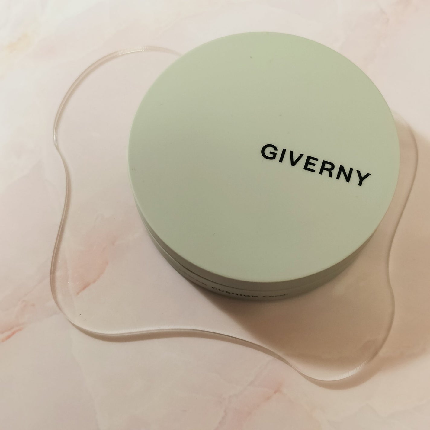 ジヴェルニー 密着カバークッション/GIVERNY/クッションファンデーションを使ったクチコミ(1枚目)