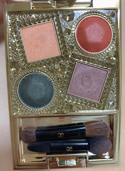 エレガンス ヌーヴェル アイズ 30 /Elégance/アイシャドウパレットを使ったクチコミ(2枚目)