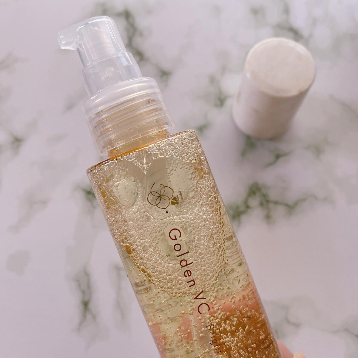 ゴールデンVC ブライト カプセルドリップ/fracora/化粧水を使ったクチコミ（2枚目）